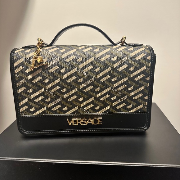 Versace Le Greca Signature Shoulder Bag - Picture 1 of 7